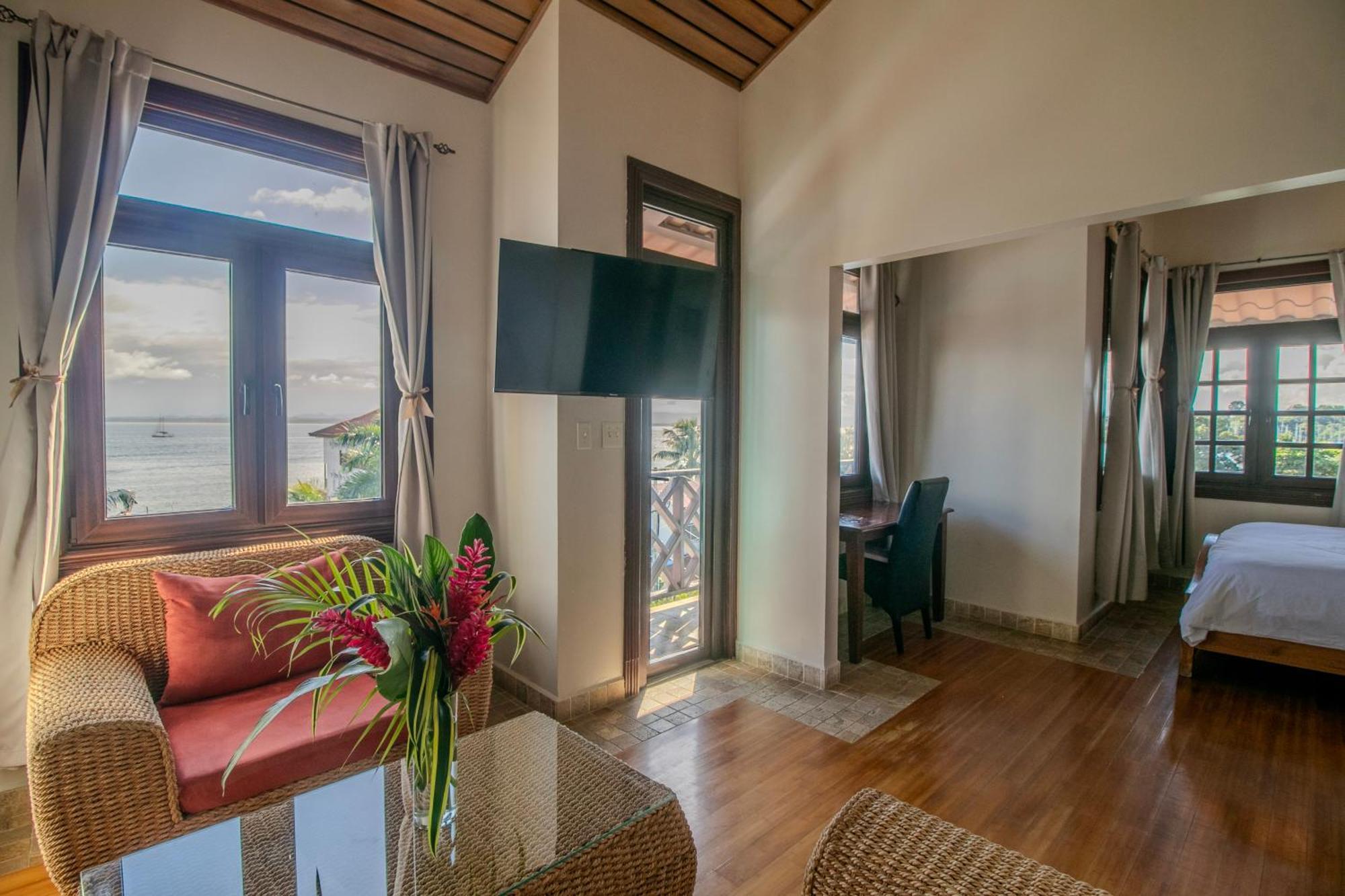 Hotel Palma Royale Bocas Town Ngoại thất bức ảnh